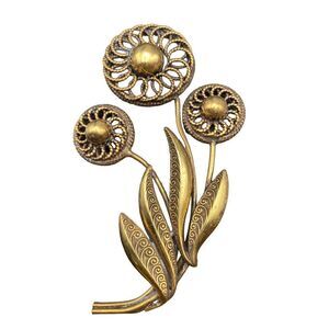Retro large three flower brass pin detailed leaves strong clasp